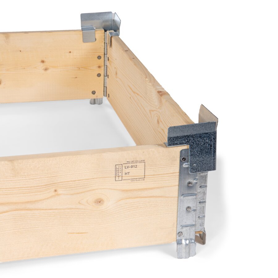 Stapelecken aus Metall zum sicheren Stapeln von Paletten auf Holzaufsatzrahmen Stapelecken aus Metall zum sicheren Stapeln von Paletten auf Holzaufsatzrahmen