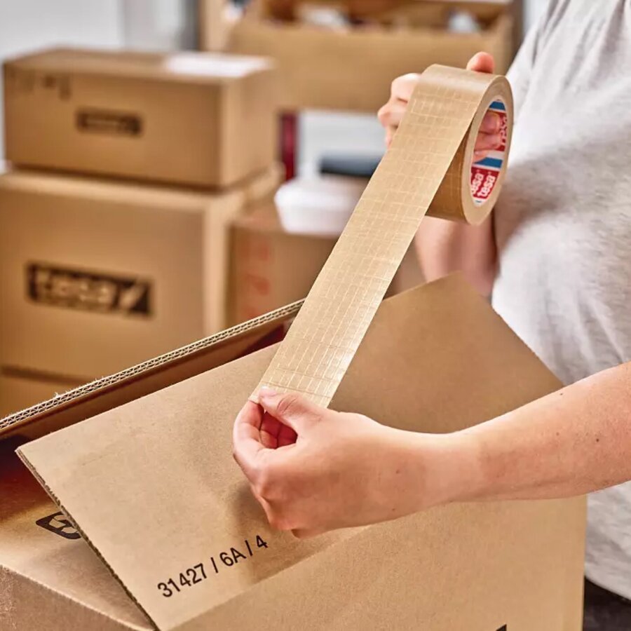 Starke Klebkraft dank synthetischem Kautschukkleber Starke Klebkraft dank synthetischem Kautschukkleber