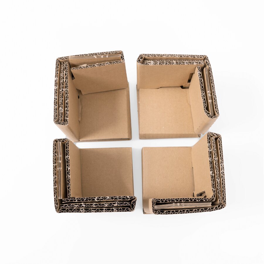 3-seitige Schutzecken aus extrem stabiler, 3-lagiger Doppelwellpappe