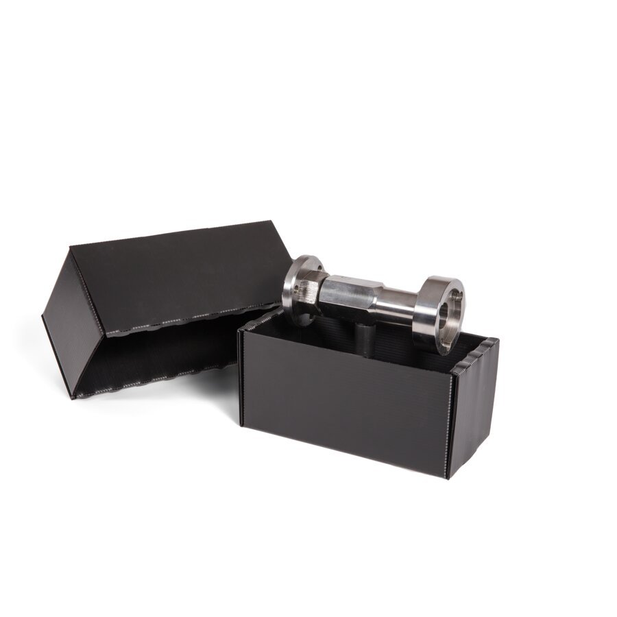 Der Karton aus Kunststoffwelle ist stabil und eignet sich auch zum Verpacken von schweren Produkten Der Karton aus Kunststoffwelle ist stabil und eignet sich auch zum Verpacken von schweren Produkten