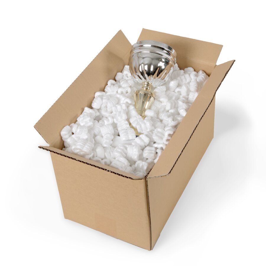 Die weißen Verpackungschips sind formstabil und besonders stoßdämpfend Die weißen Verpackungschips sind formstabil und besonders stoßdämpfend