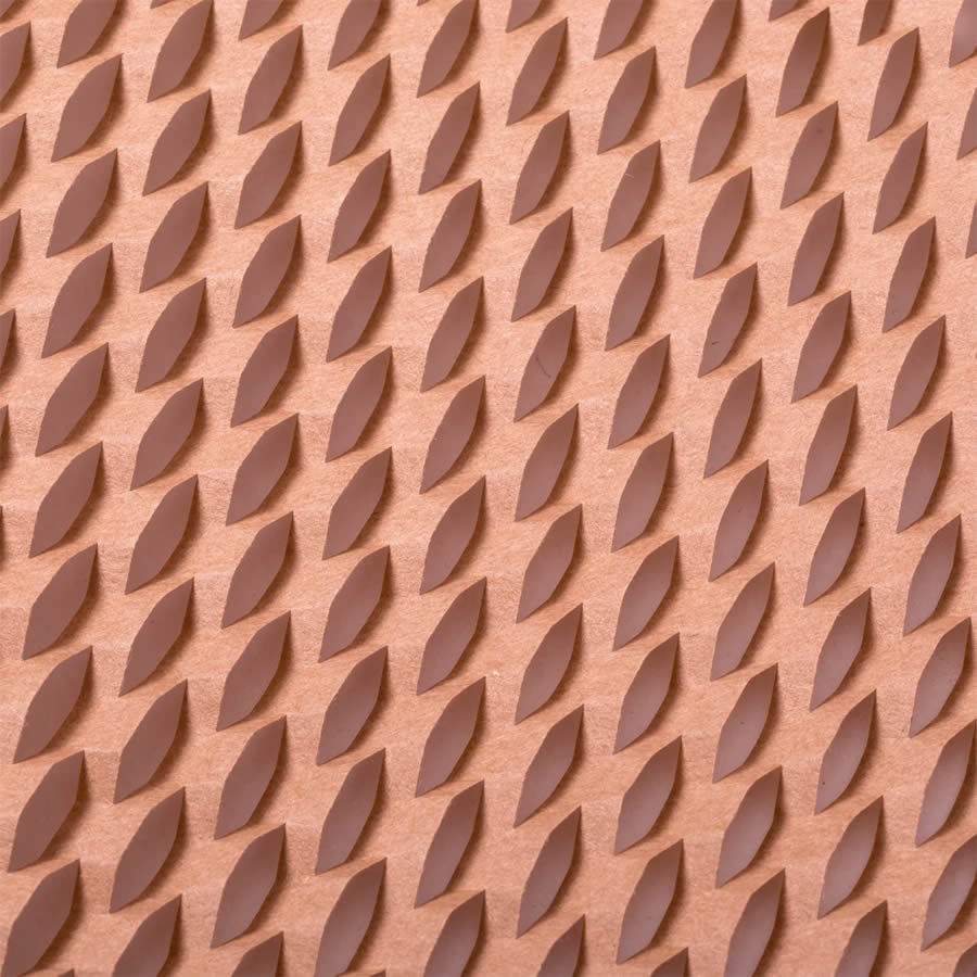 Auch empfindliche Waren wie Glas und Geschirr sind durch die 3D-Honigwabenstruktur sicher gepolstert