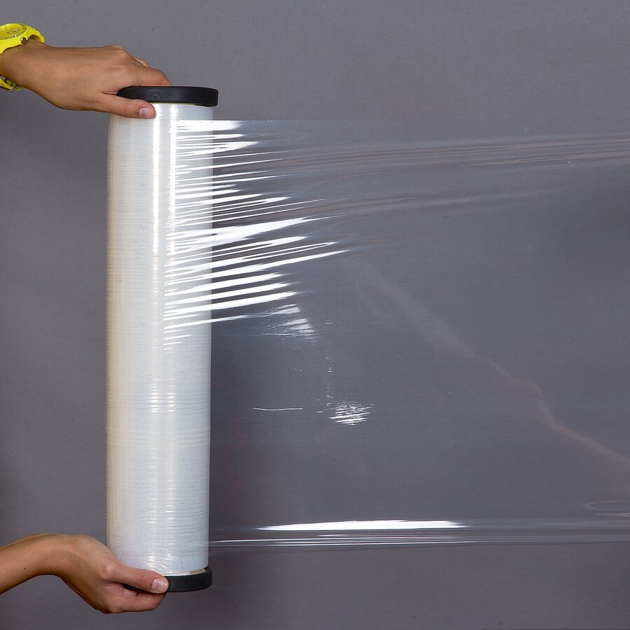 Vorgedehnte Handstretchfolie mit extra glatten Außenseite verhindert das Ankleben anderer Dinge Vorgedehnte Handstretchfolie mit extra glatten Außenseite verhindert das Ankleben anderer Dinge