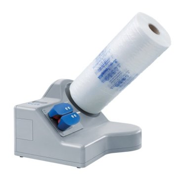 Die benötigten Folienrollen können einfach aufgesteckt und wieder abgenommen werden